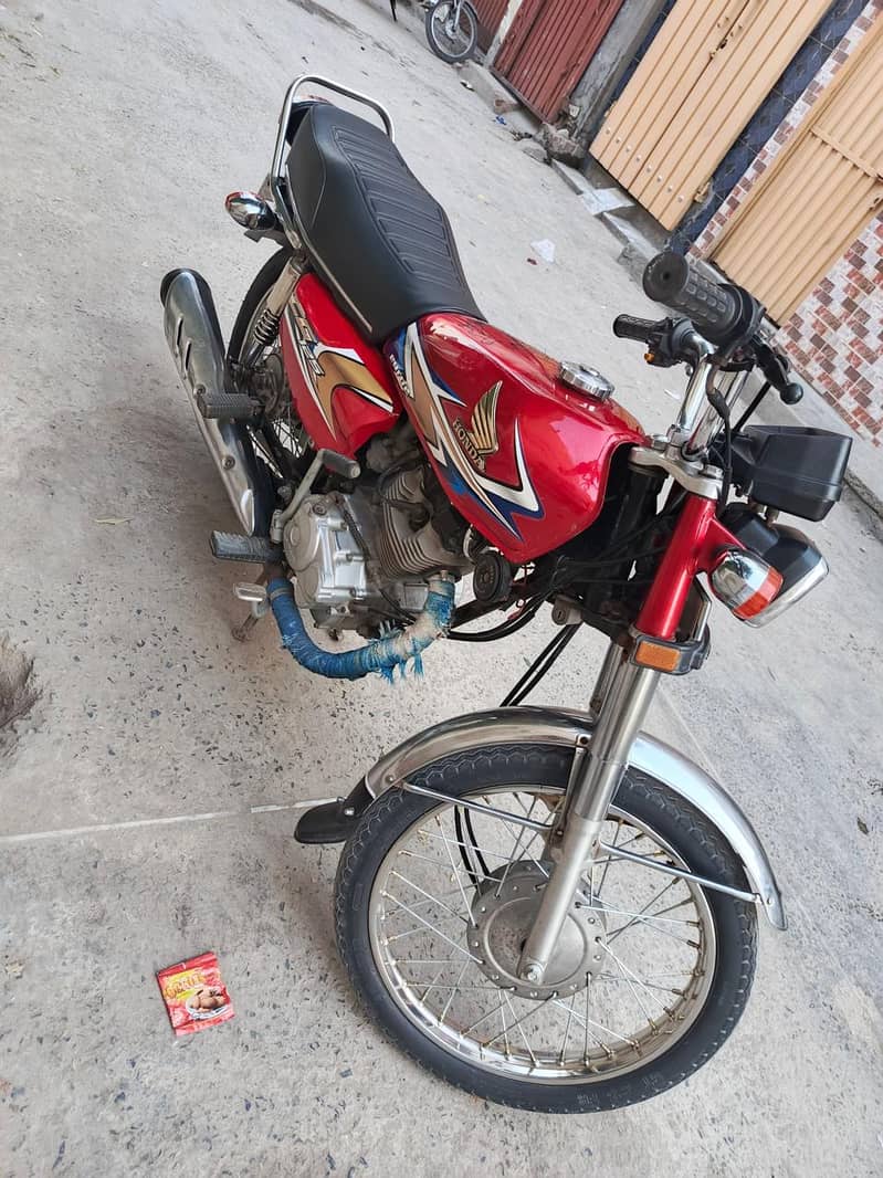 Honda CG 125 2020 3