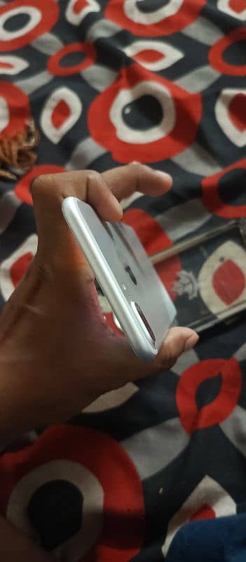 iphone 7 plus Non PTA for sale 6