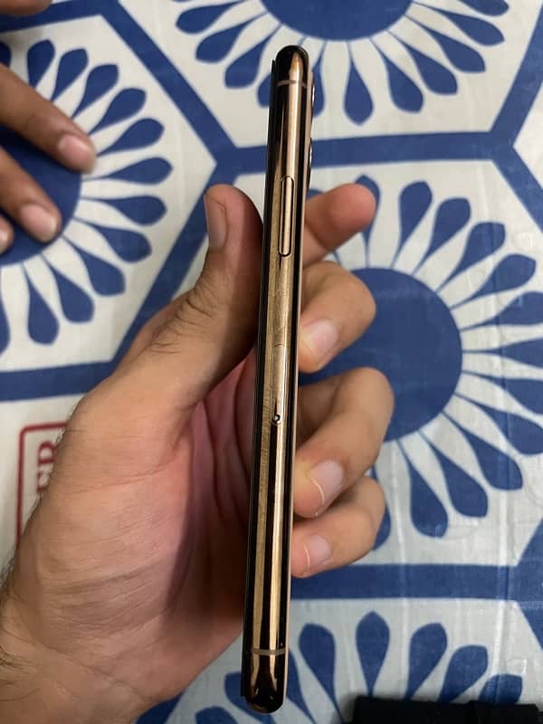 iphone 11 pro 64 gb Non PTA 3