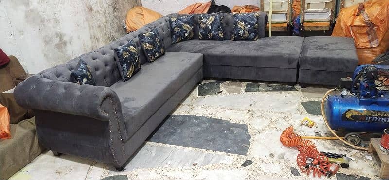 Brand new corner sofa for sell contact me on my what's app number we . 8