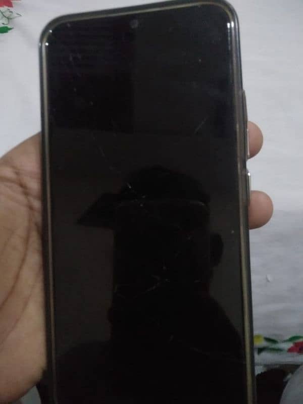 vivo y17 condition 10 by 7.5 all ok ha 3