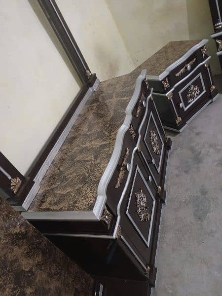 complete bed set new candetion for sale in Lahore 6