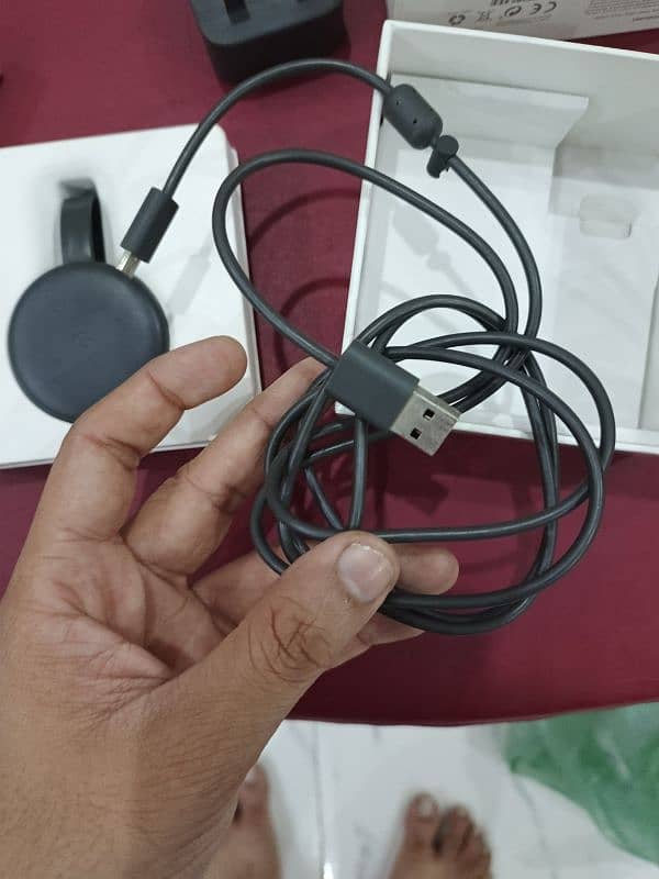 Google Chromecast 3rd Generation (Original) Used 7