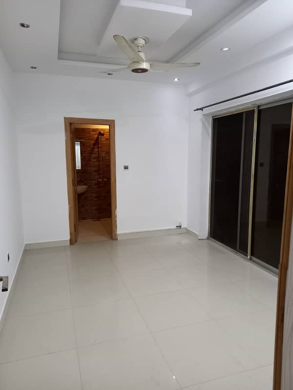 3 Bedroom Unfurnished Apartment Available For Rent In E/11/4 7