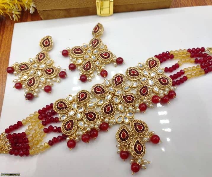 Kundan Design Choker Necklace 2