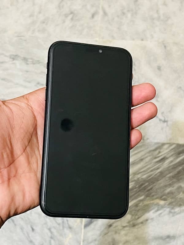 iPhone xr 5