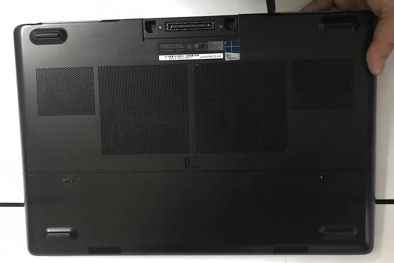 DELL Precision 7710 XEON 4