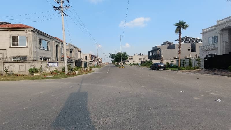 Ideally Located On 15 Months Easy Installments Plan 5 Marla Residential Plot Is Available For Sale In Paragon City Lahore 16