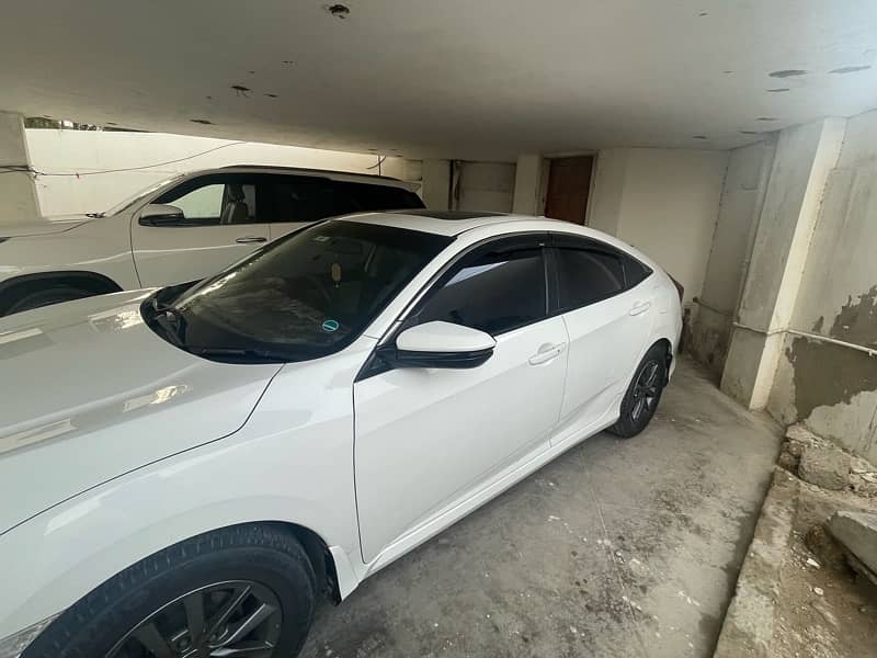 Honda Civic Oriel 6