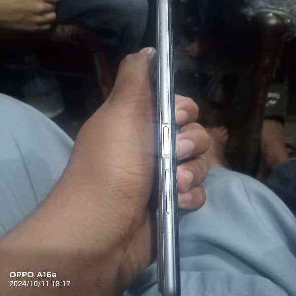 vivo y 20 all ok new phone just use not any folt 4