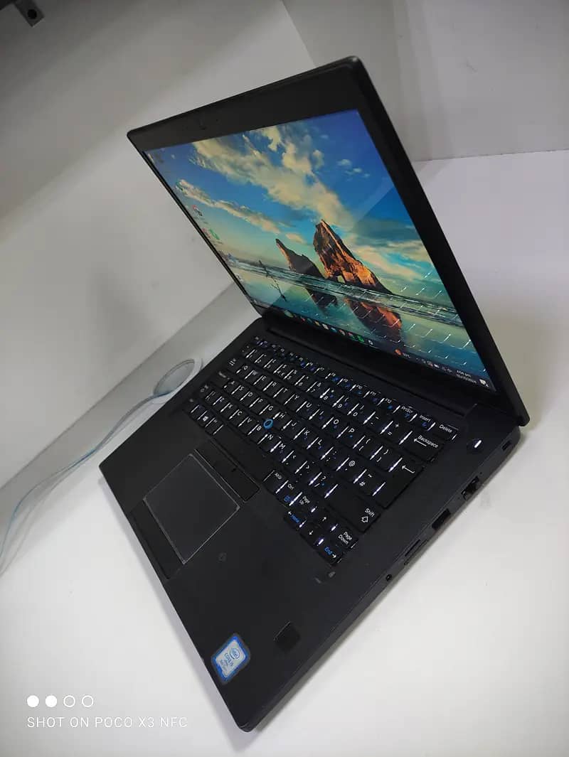 Dell laptop latitude 7490 Ci5 8th gen 5