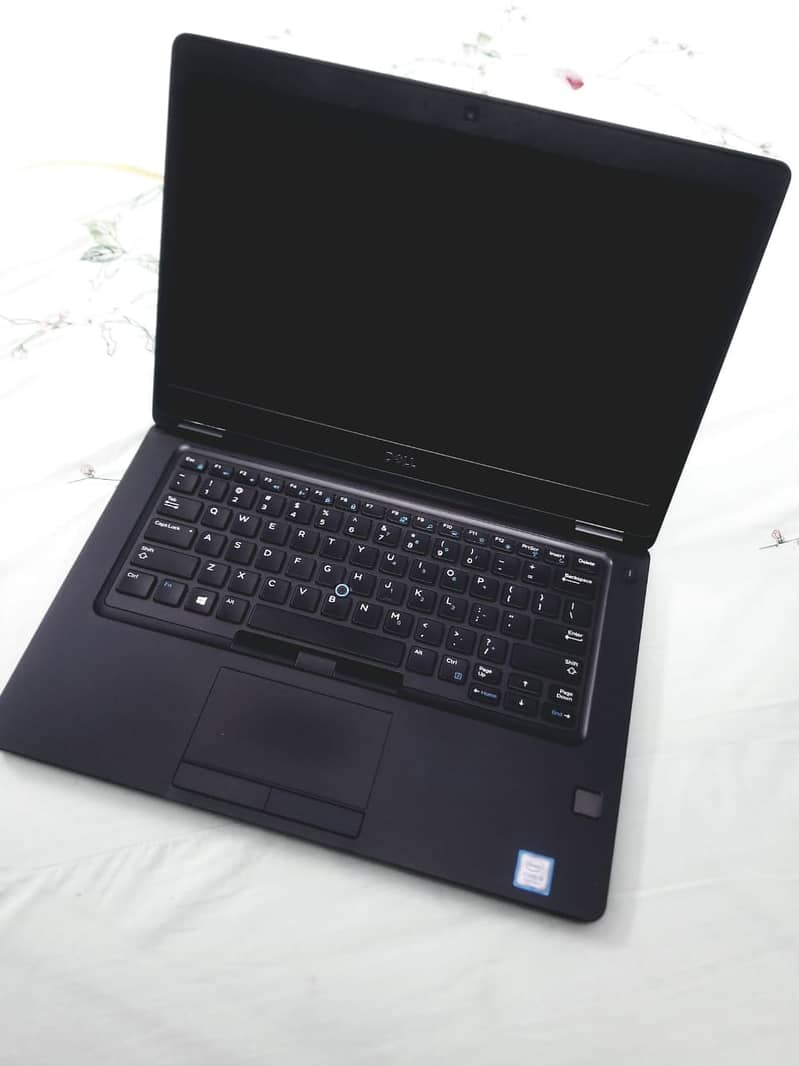 Dell Latitude 5490 | 14" Core i5 - 8th Gen 0