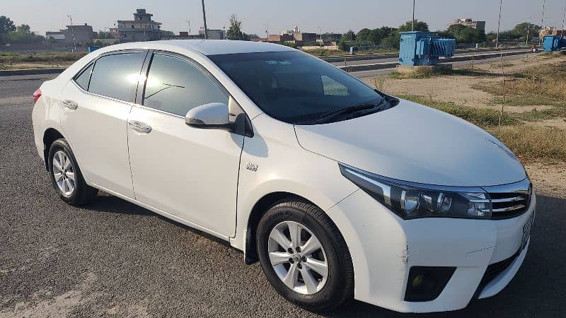 Toyota Corolla Altis 2014 Cruisetronic 1