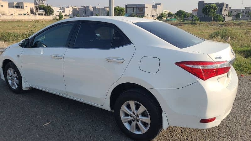 Toyota Corolla Altis 2014 Cruisetronic 3