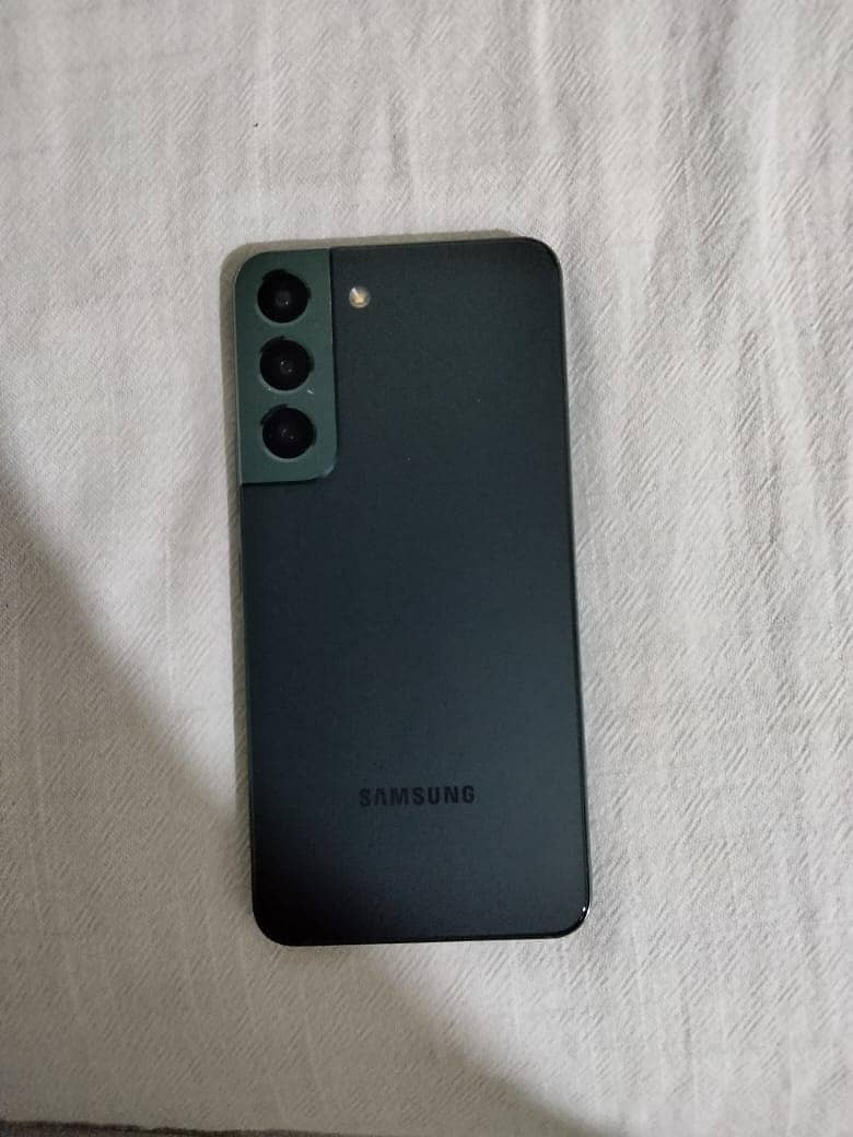 Samsung S22plus 0