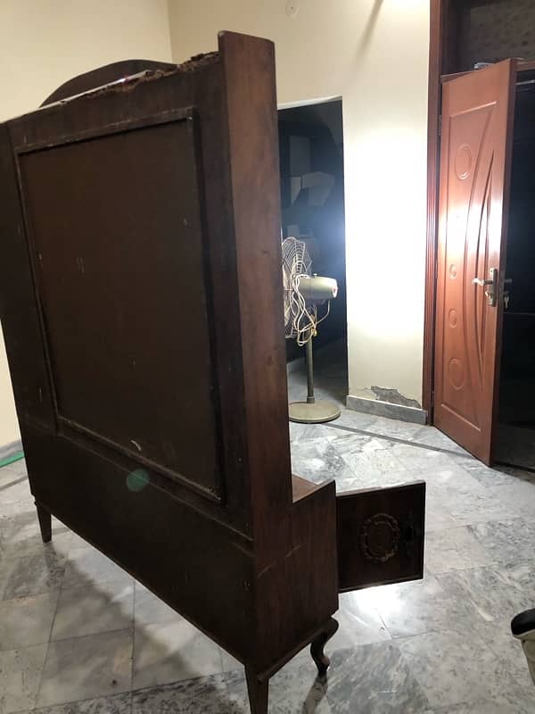 Dressing Table for urgent sale 8