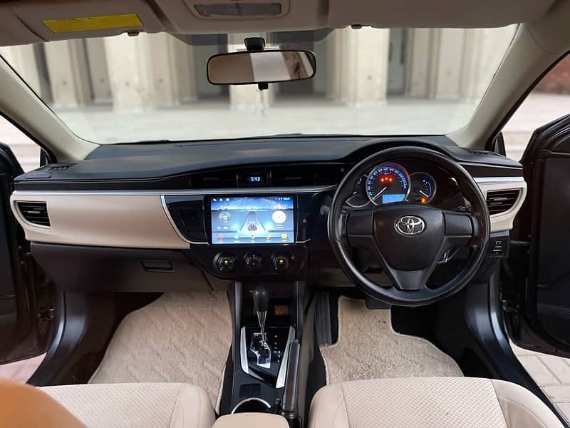 TOYOTA COROLLA GLI 2016 NEW KEY LAHORE REGISTERED 7