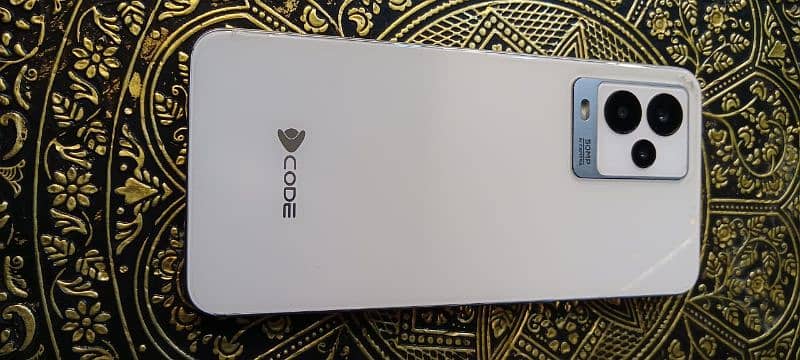 DCode Bold 3pro   New condition hein Box or Chargar hein Sath 1