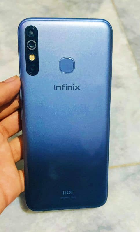 Infinix hote 8 3