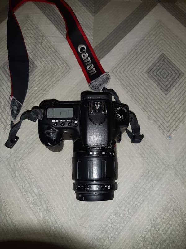 Canon DSLR camera 20D 2