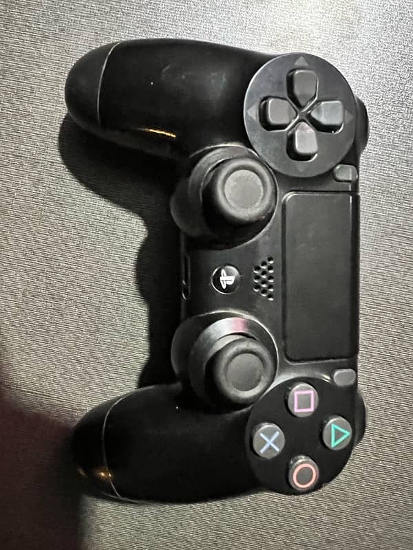 PS4 Origional Controller 10/10 2