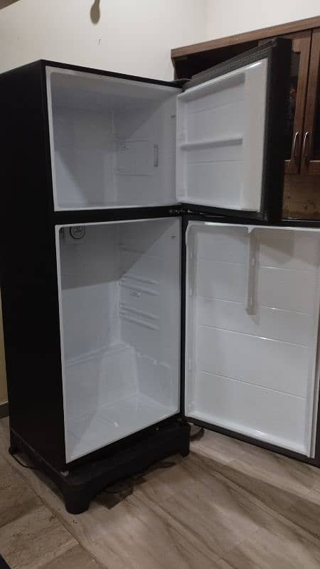 Fridge Touch Full size HRF-538 2