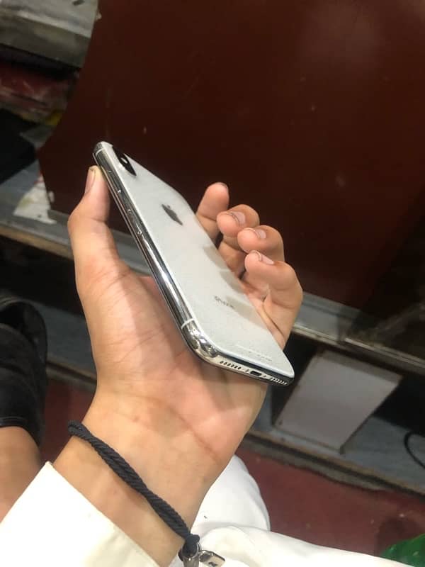 iphone x brand new 256 gb bypass 3