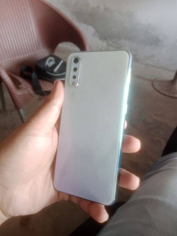 urgent sale vivo S1 original official pta approved 3