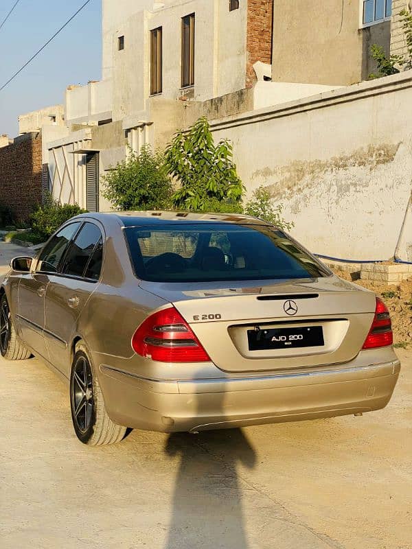 Mercedes E Class 2004 3