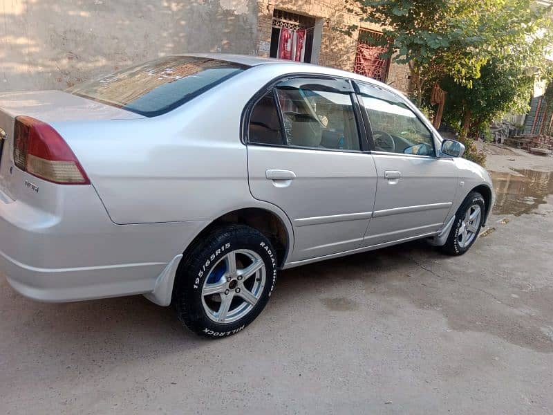 Honda Civic EXi 2005 10