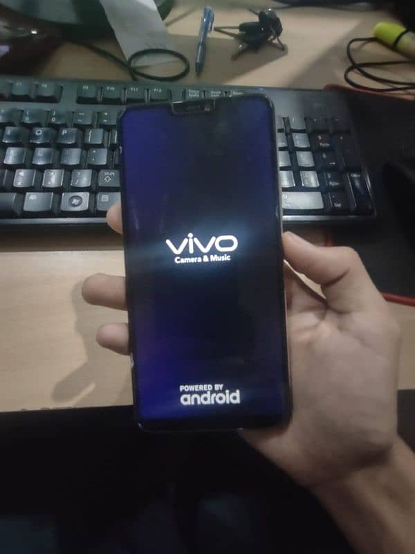 2 Vivo y85a selling cheap 4