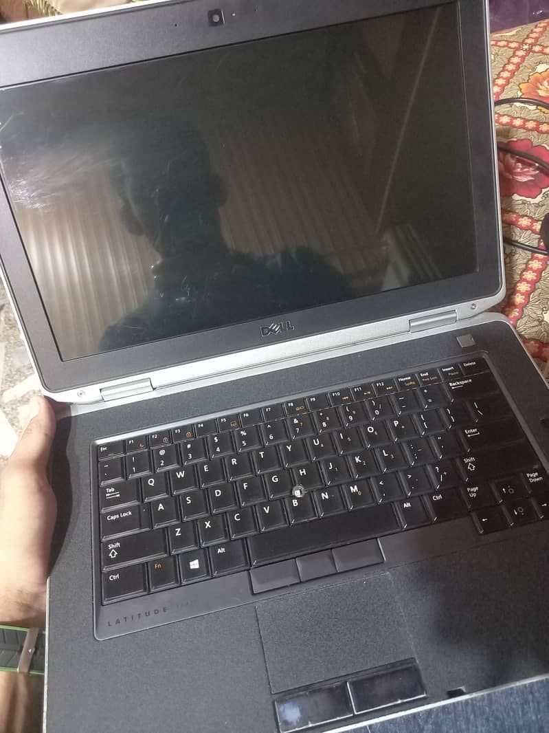 Dell Latitude E6430 1