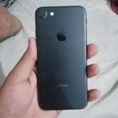 iPhone 7 nonpta 32 storage 10 by 9 condition all oky figer okay 0