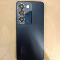 Vivo Y100  8/256 0