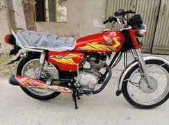 Honda 125 lush condition 2023 registered