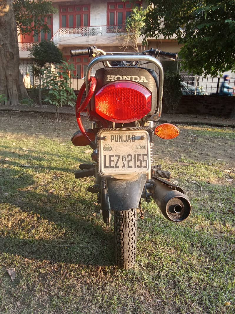 Honda CG 125 6