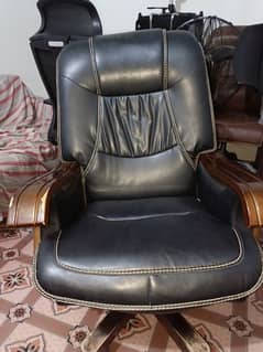 Executive office Boss chair | Full arm Relaxing+Revoling chair