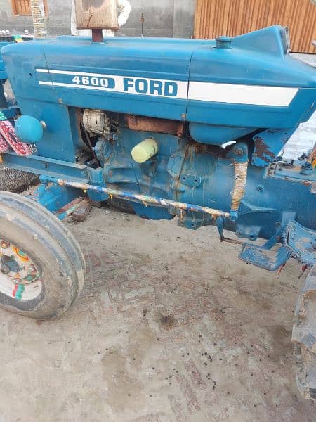 Ford 4600 tractor 13