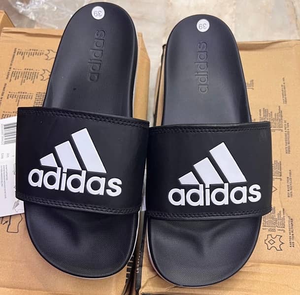 adidas adillete comfort slides 0