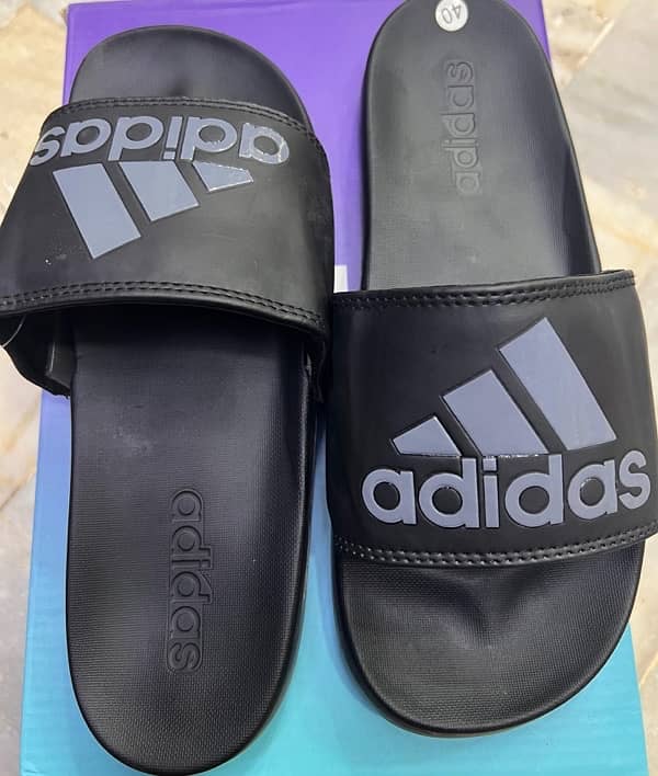 adidas adillete comfort slides 10