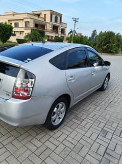 Toyota Prius 2011