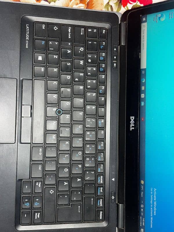 Dell Latitude Grey Colour 4