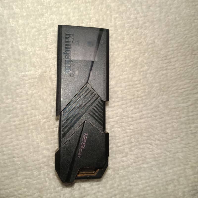 Kingston original brand new flash drive isb 128 gb USB 3.2 generation 2