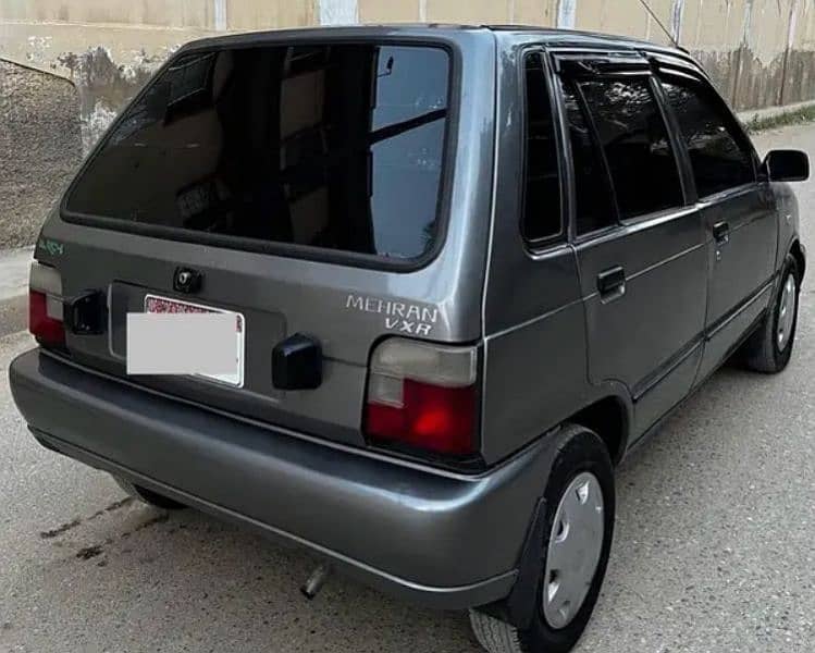 Suzuki Mehran VXR 2012 3