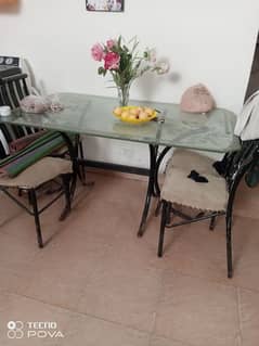 Dinning table