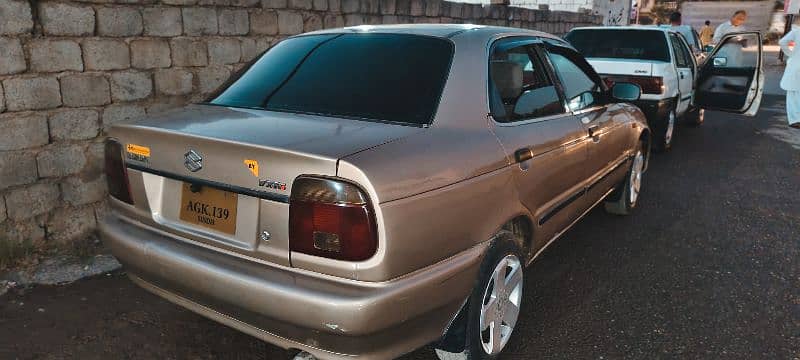 Suzuki Baleno 2004 1