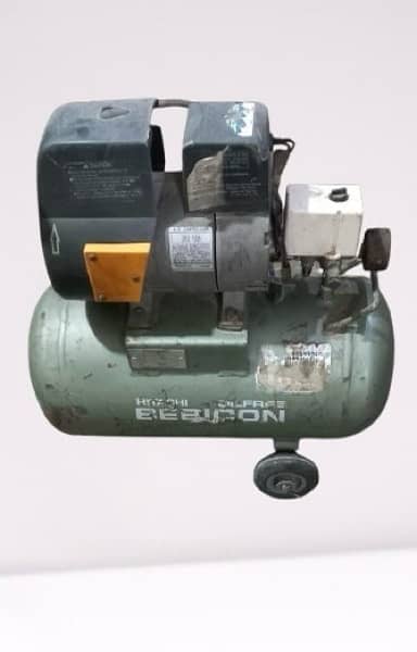 Hitachi Japan air compressor oil free 1