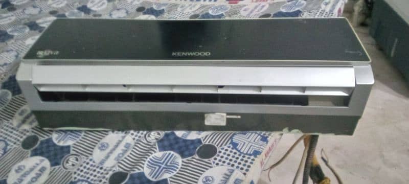 Kenwood inverter . . . only indoor very new condition 2