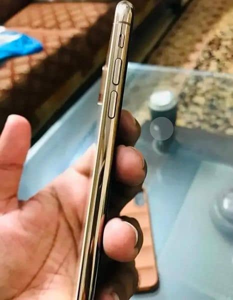 Iphone xs max Pta Approved 256gb  My WhatsApp 03054638321 2