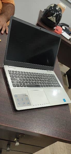 Dell Inspiron 11th generation 1